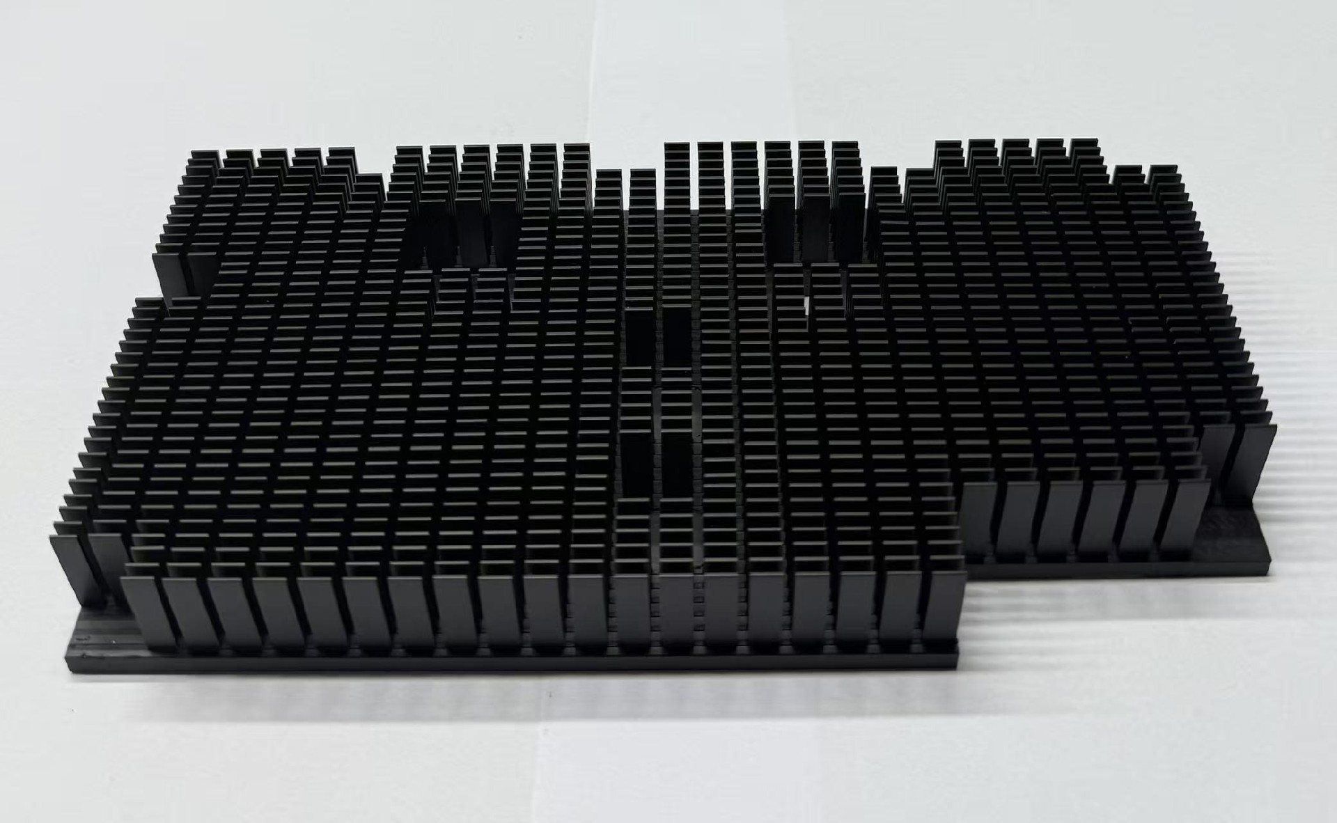 SJA-114227728B-LJX42铝挤散热片.jpg